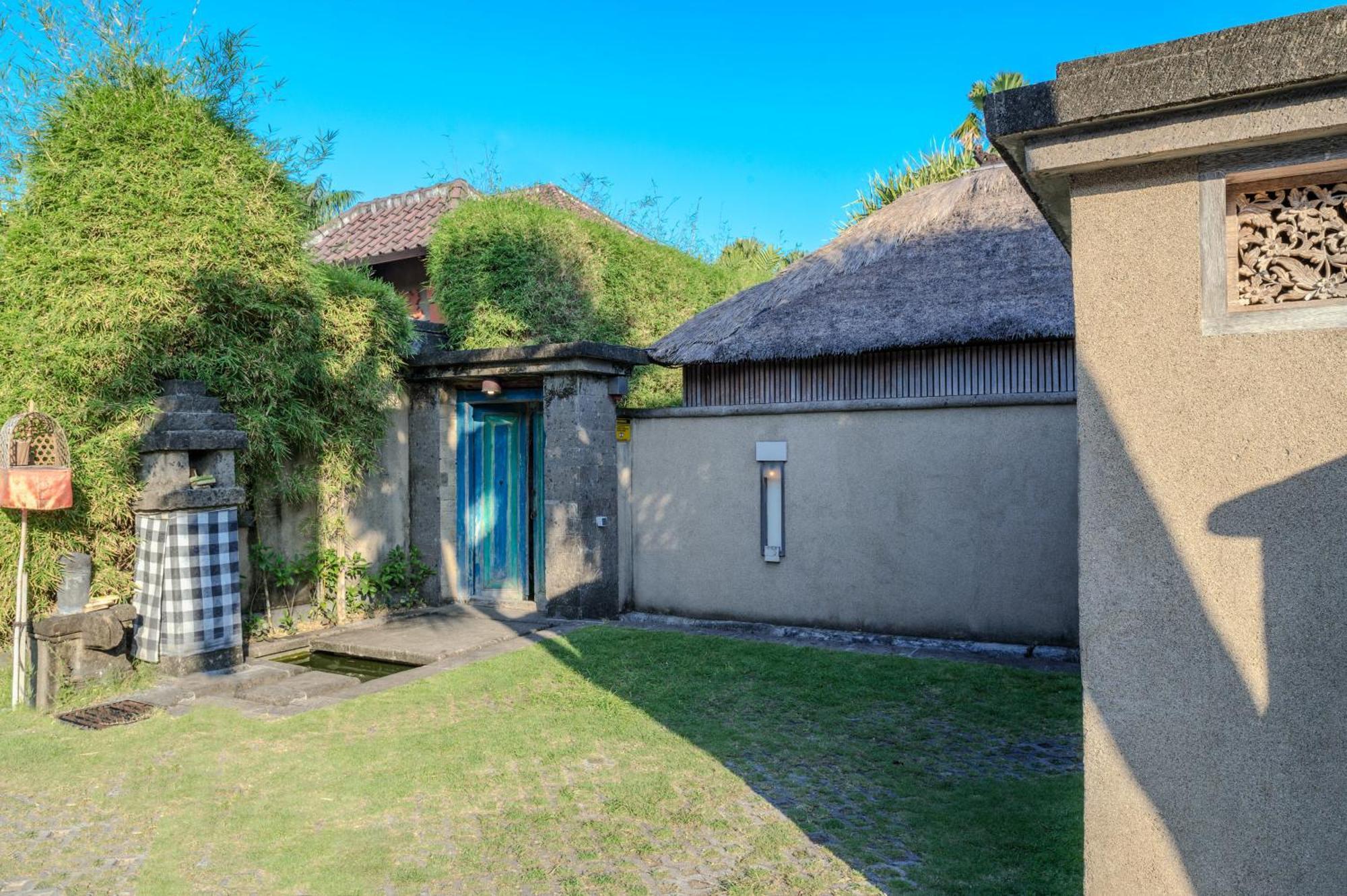 Villa Tirta Naga Bali Seminyak Zewnętrze zdjęcie
