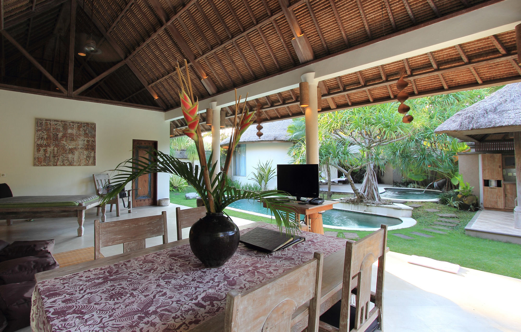 Villa Tirta Naga Bali Seminyak Zewnętrze zdjęcie