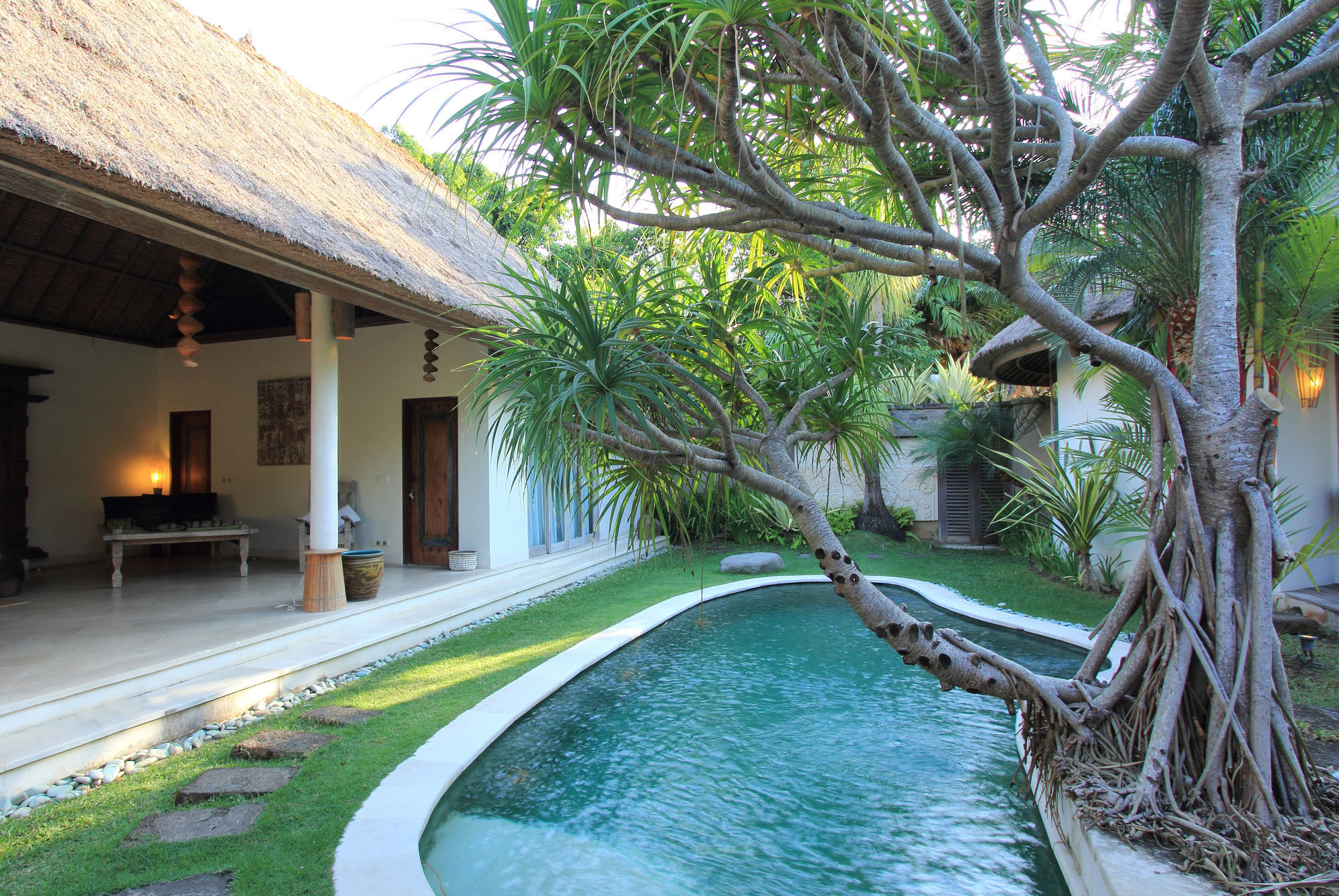 Villa Tirta Naga Bali Seminyak Zewnętrze zdjęcie